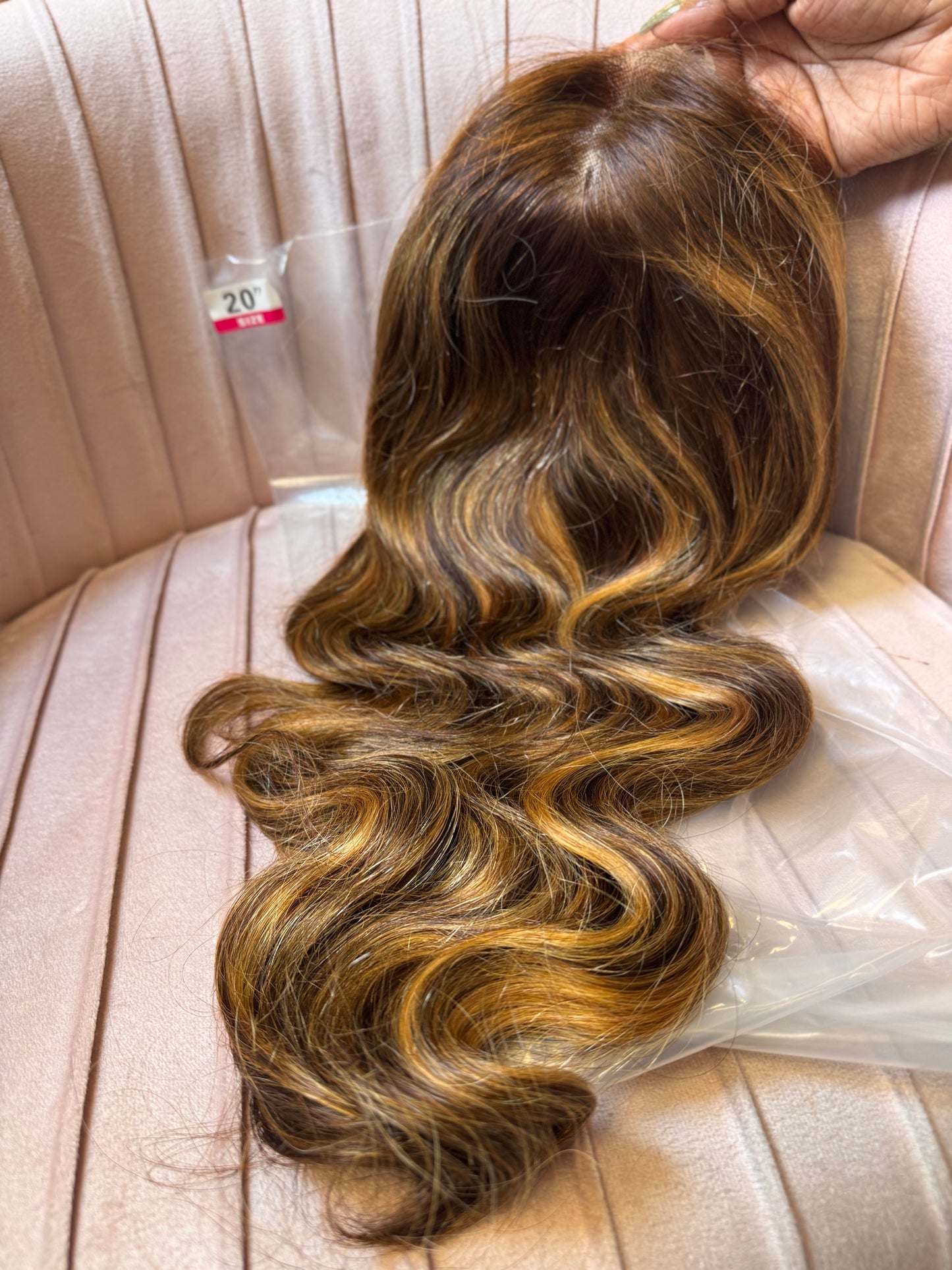 20" 13x4 Transparent Lace Wig - Body Wave - Chocolate Brown Highlights (Mocha Swirl)